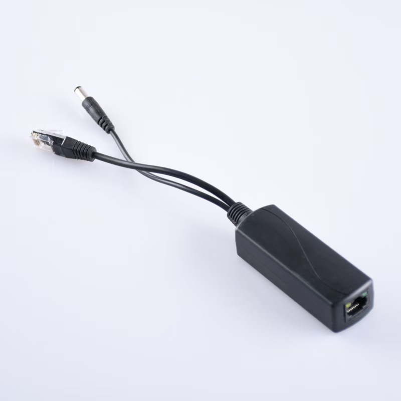 Poe Switch Splitter — Uskuna
